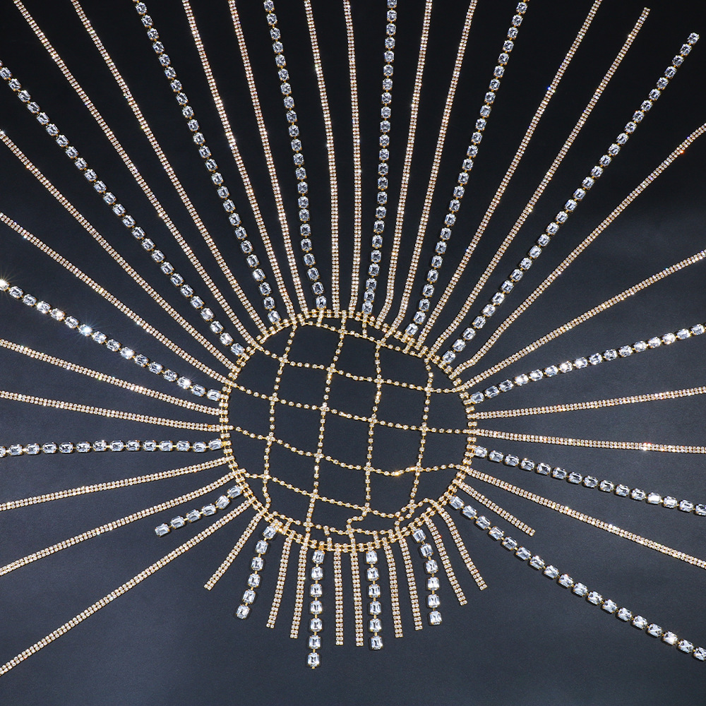 Transfronteriza Venta caliente Cadena de pelo de diamantes de imitación personalidad europea y americana exagerada borla larga diadema de lujo tocado