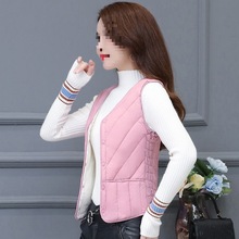秋冬季加厚加绒马甲女新款保暖羽绒棉背心轻薄短款贴身羊羔绒坎肩