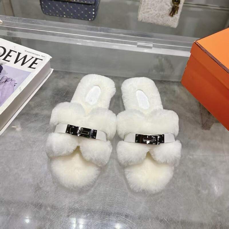 Cross-Border Home Women's Flat Fur Slippers 2025 Autumn and Winter New Metal Buckle Warm and Comfortable One-Line Fur Slippers