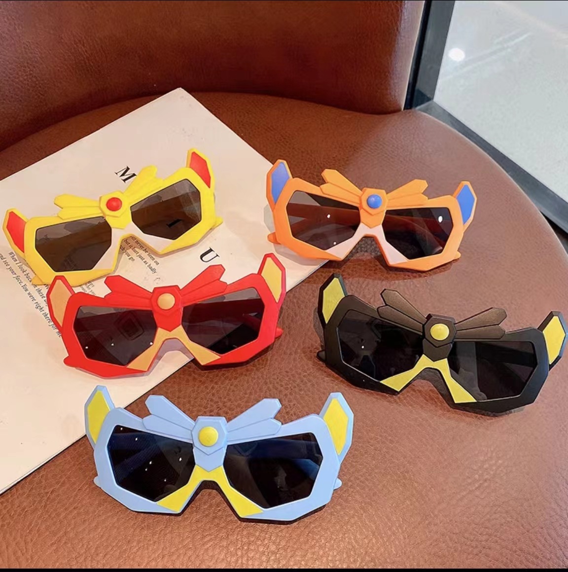 新款儿童太阳眼镜批发凹造型卡通变形金刚墨镜防晒太阳镜男孩玩具