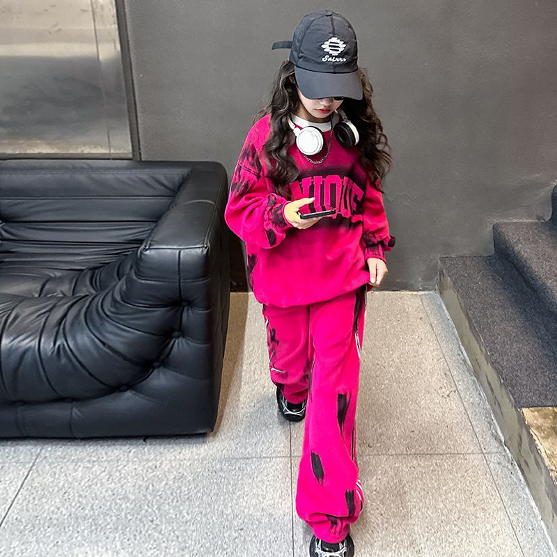 Traje deportivo para niñas 2024 nueva ropa de otoño para niños estilo occidental moda casual traje de dos piezas primavera y otoño niñas celebridades de Internet