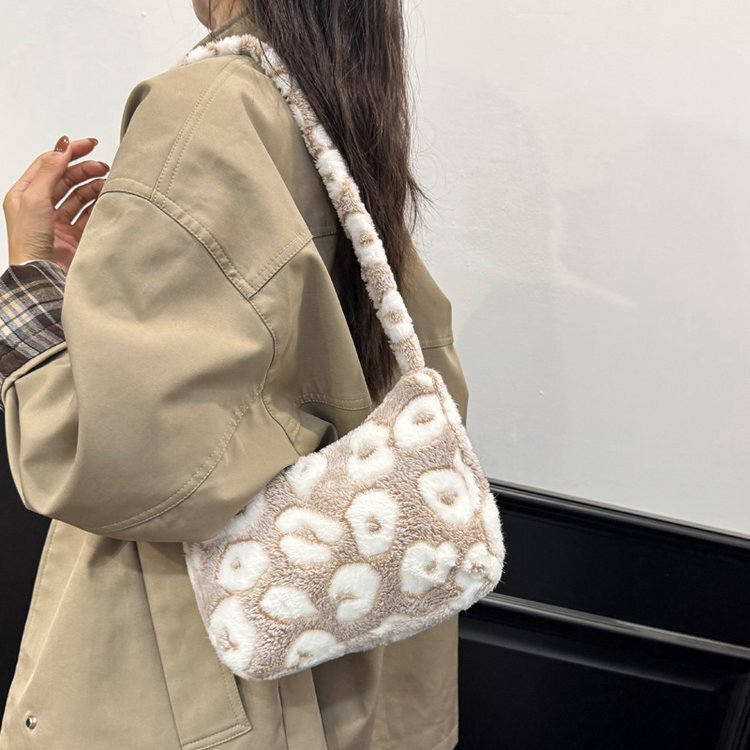 Wholesale Autumn and Winter Plush Small Bags, Shoulder Bags, Lightweight Plush Bags, Printed Handbags, Cross-Border Cheap Warm Velvet Small Bags