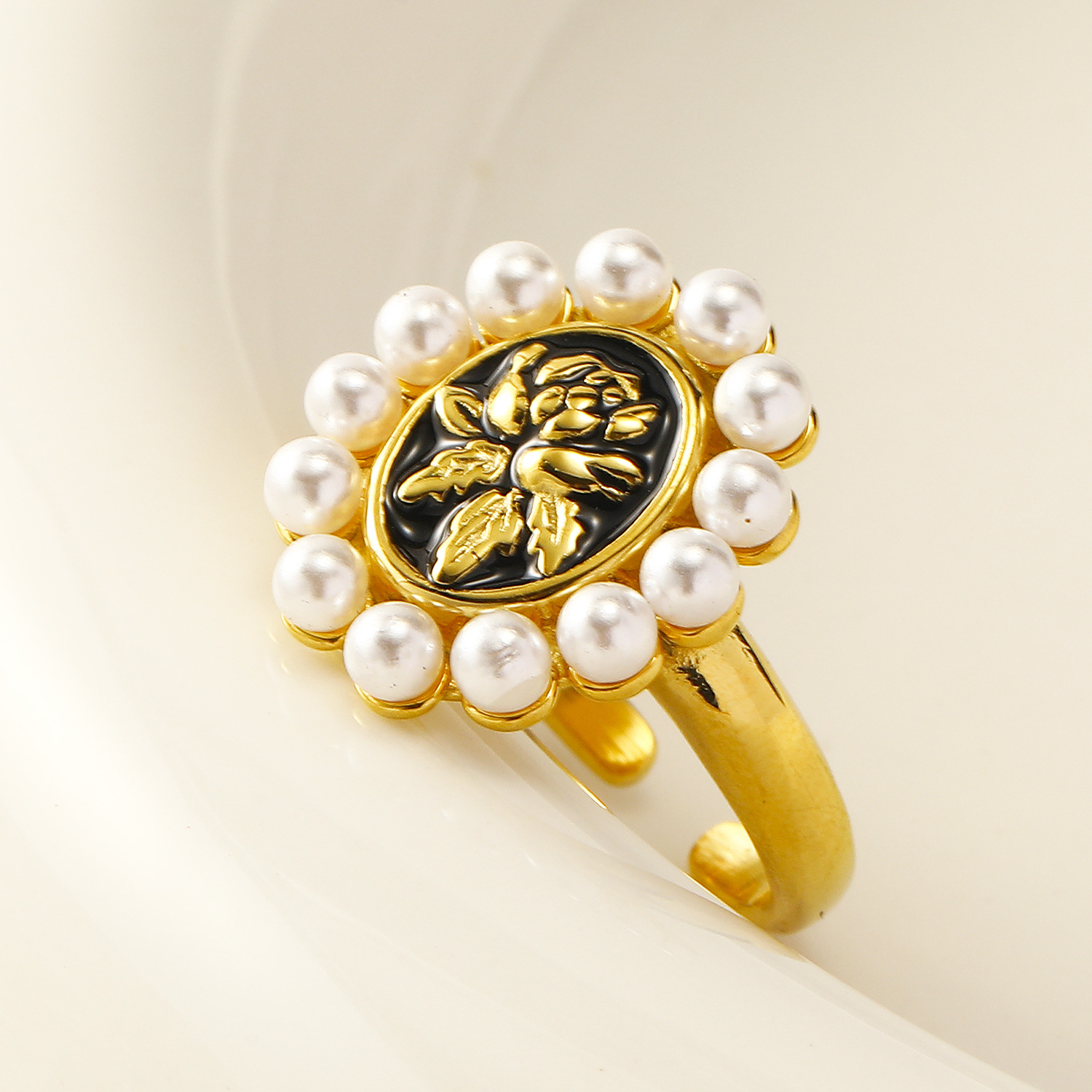 7, 8, 9 Ring Size 1 Piece Quantity Daily Occasion Real Gold Plated Geometric Flower 304 Stainless Steel Vintage Style Waterproof Non Tarnish Rings