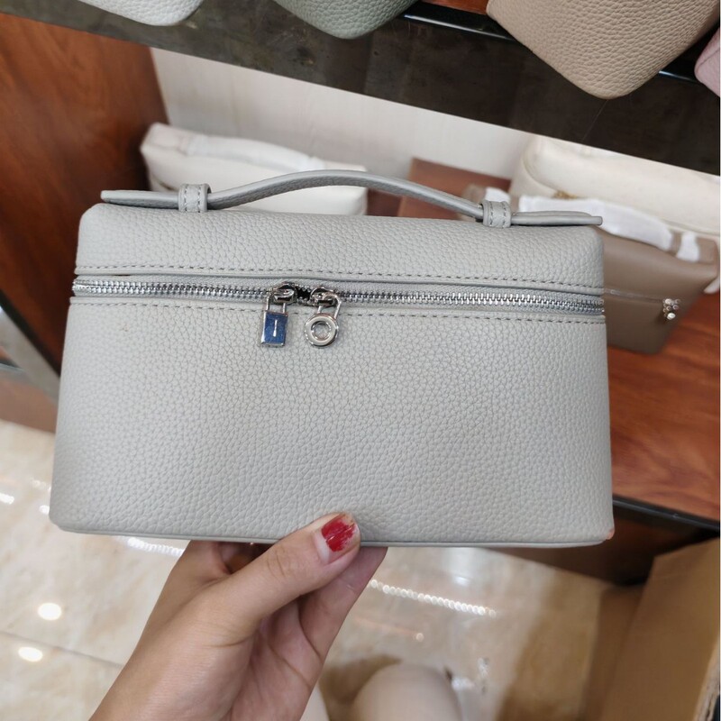 Factory Direct Sales 2025 New Lp Bag L19 Lunchbox Bag Single Shoulder Crossbody Handbag Simple and Stylish Factory Direct Sales 2025 New Lp Bag L19 Lunchbox Bag Single Shoulder Crossbody Handbag Simple and Stylish
