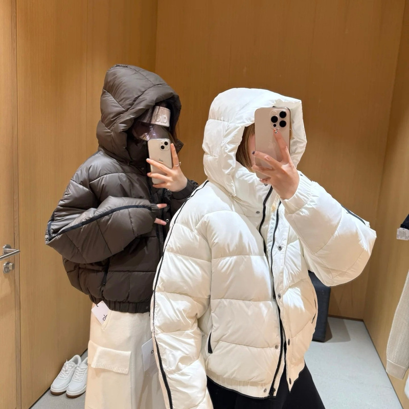 alo hooded down jacket for women in European and American style, short, warm, fashionable, versatile, casual, and simple alo hooded down jacket for women in European and American style, short, warm, fashionable, versatile, casual, and simple