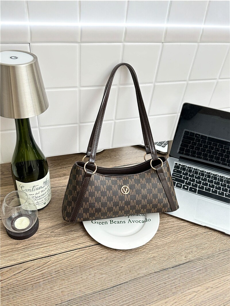 Bolso de mujer 2026 nueva letra impresa bolso de brazo de mujer bolso de hombro de viaje universal bolso de moda simple