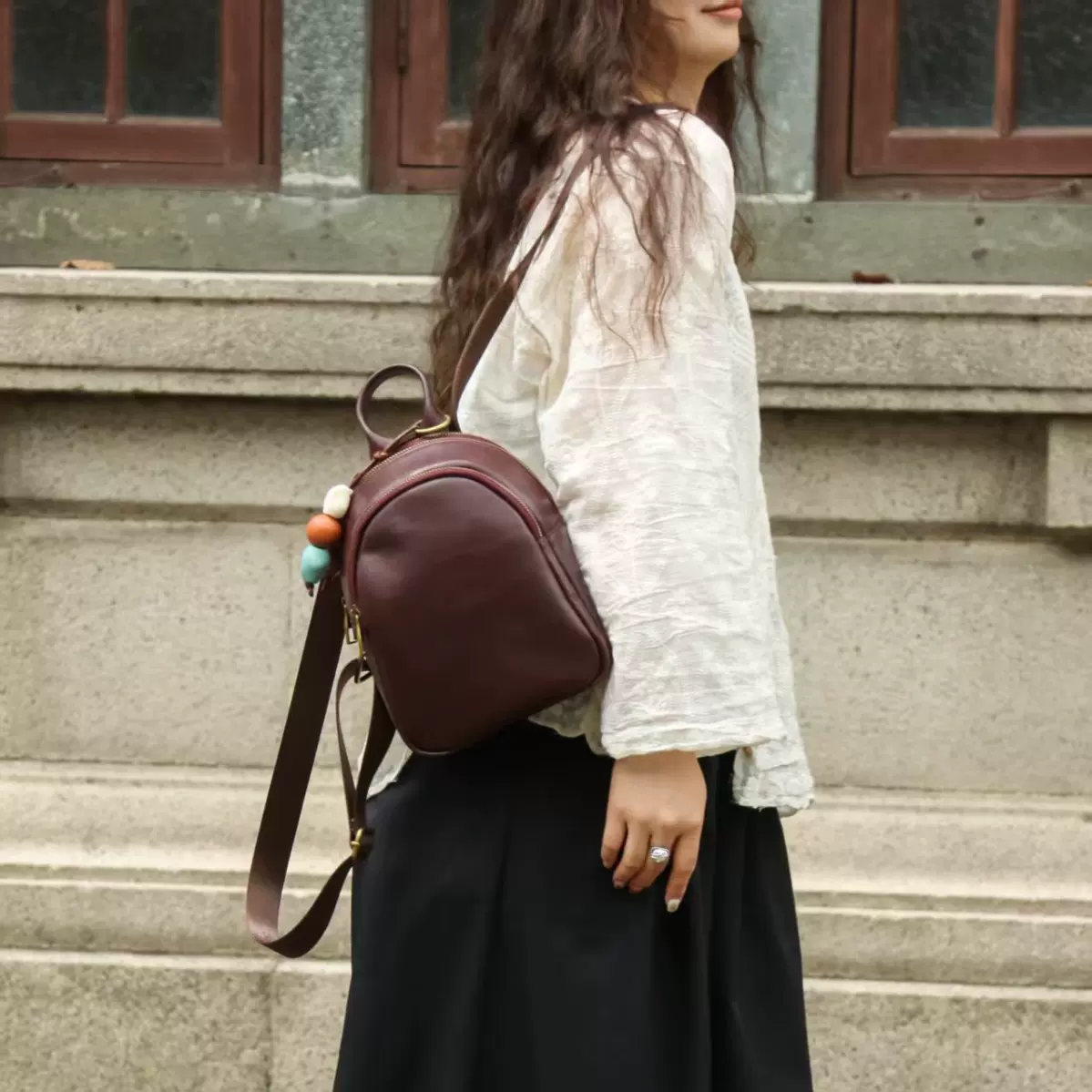 佰缔皮具女包双肩背包2025新款真皮女包韩版风牛皮时尚百搭双肩包