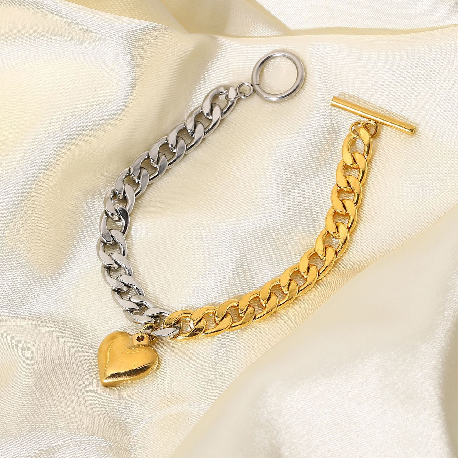 18K fashion stainless steel chain Cuban flat chain stitching heartshaped bracelet wholesale nihaojewelrypicture6