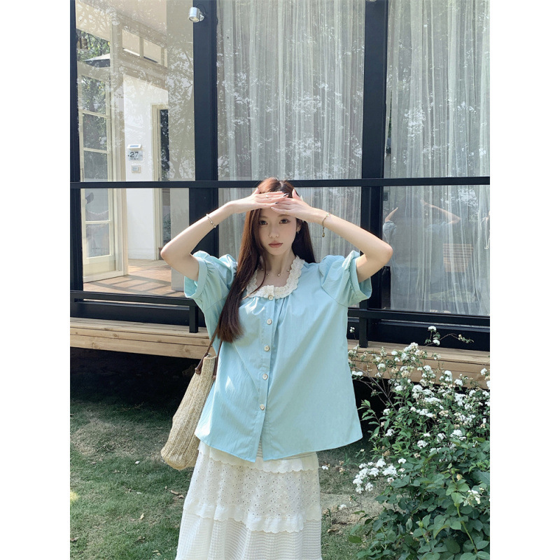 Fresh and Simple Lace Spliced Square-Neck Blouse for Women, Summer Design, Loose French-Style Doll Shirt with Puff Sleeves, Short Top