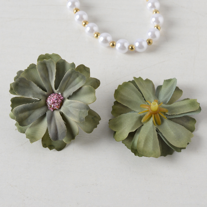 Pequeño crisantemo pequeña margarita flor artificial hecha a mano flor retró joyería de cabello pinza flor decoración ropa props de disparo