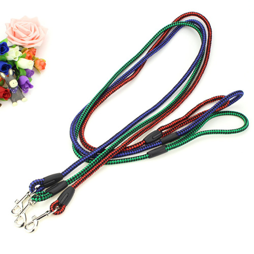 Wholesale Manufacturer Grid Round Cord Pet Leash Nylon Dog Lead Dog Chain Walking Rope Pet Supplies