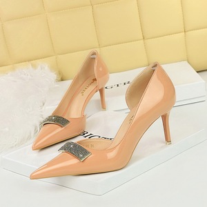 638-AK67 Banquet Women's Shoes Thin Heel Shiny Lacquer Leather Shallow Mouth Pointed Side Hollow Water Diamond Meta