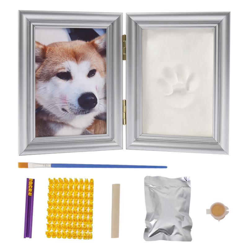 은색 프레임 흰색 점토 + 금색 페인트 + 붓 + 나무 막대기 + 대문자판