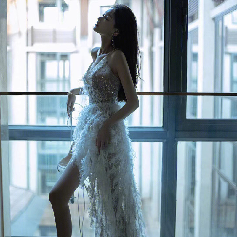 Vestido de noche con tirantes, estilo verano 2026, nuevo estilo sexy y elegante, estilo diosa con mano de obra exquisita, vestido de hada para socialité, súper hada.