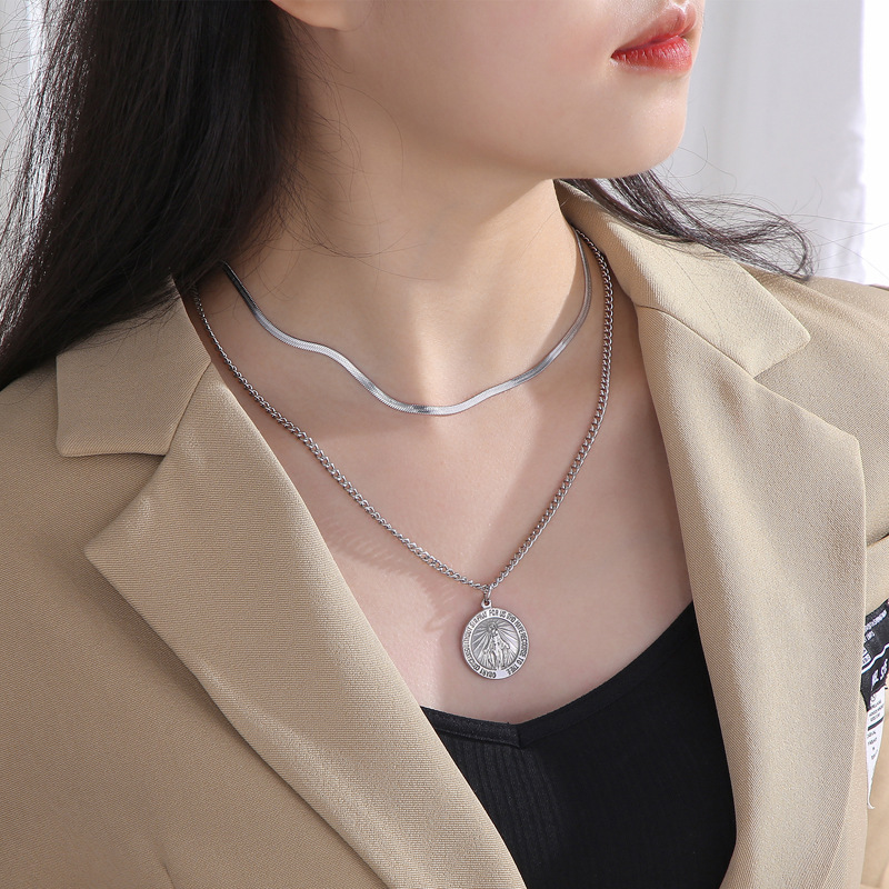 Letter Pattern Unisex Gender Fashion Letter Titanium Steel Plating Pendant Necklace 1 Piece