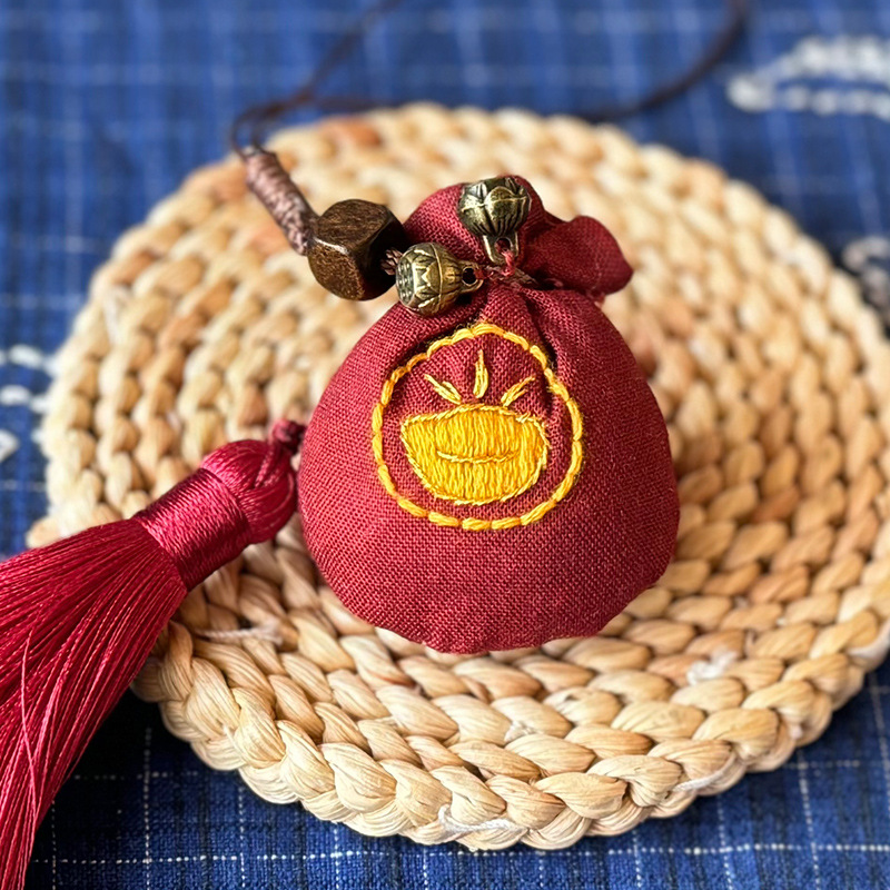 Bocado a mano DIY bolsas colgante Lu bordado chino molino de viento bolsos de mujer colgante bola bolsas creativas pequeñas