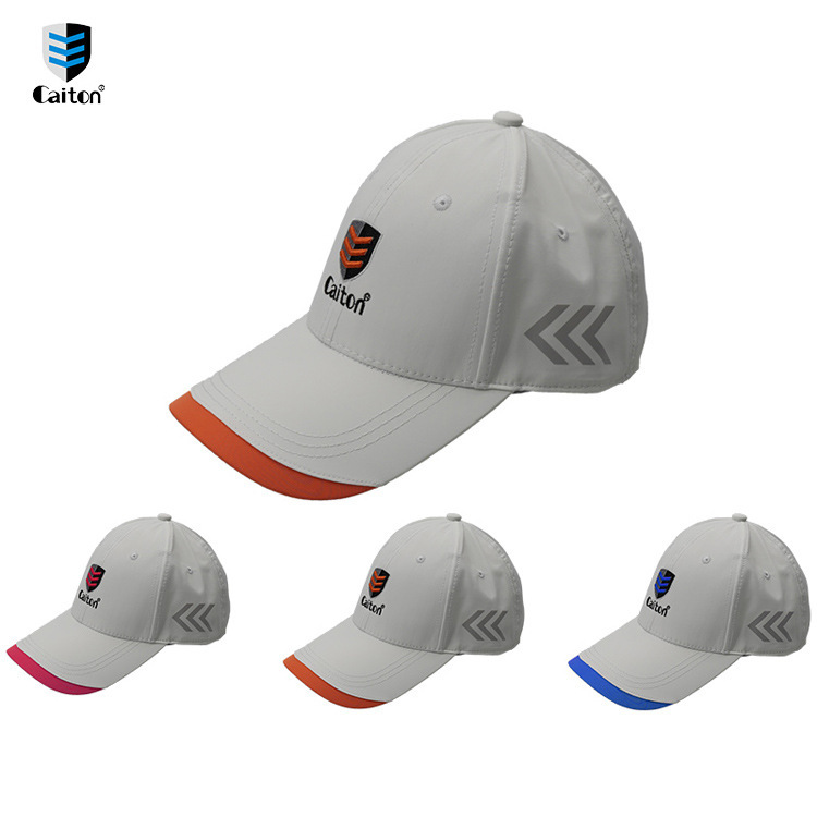 Four Seasons Men's and Women's Leisure Golf Cap Sunshade Golf Cap Outdoor Sports Equipment