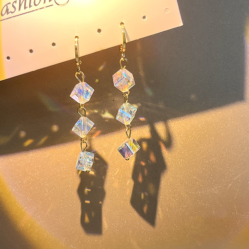 1 Pair Romantic Shiny Square Bow Knot Plating Alloy Artificial Crystal Drop Earrings display picture 4