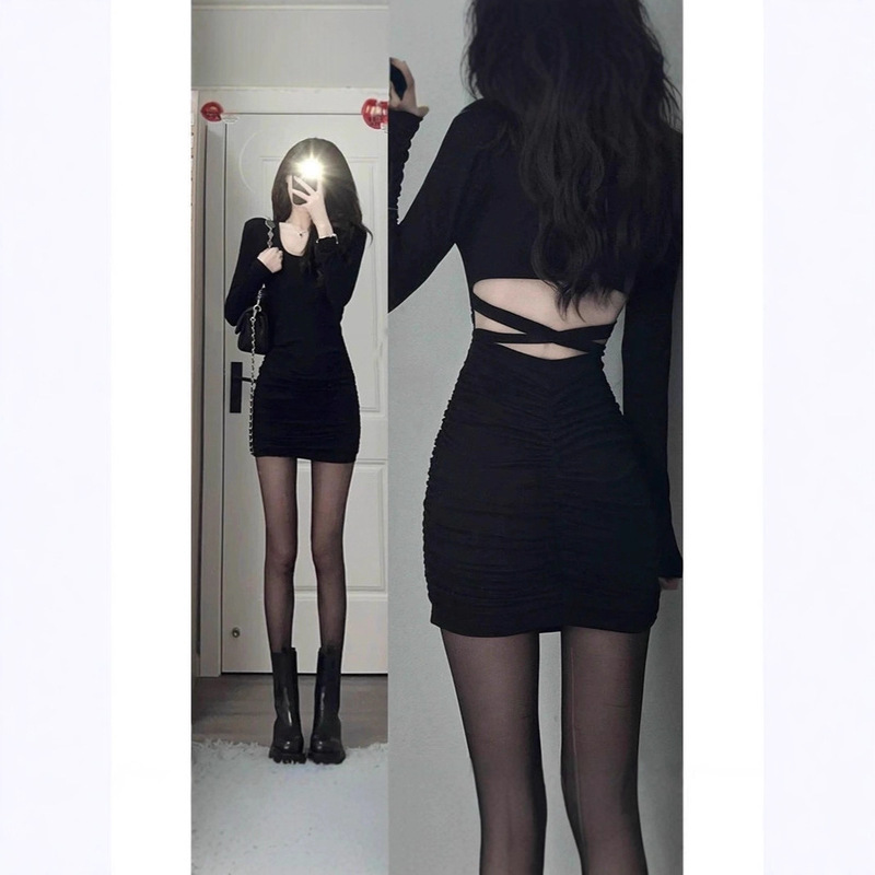 Pure Lust Hot Girl Long-Sleeved Dress Women's Autumn Niche Design Backless Chic Slimming Look Black Hip-Hugging Short Skirt