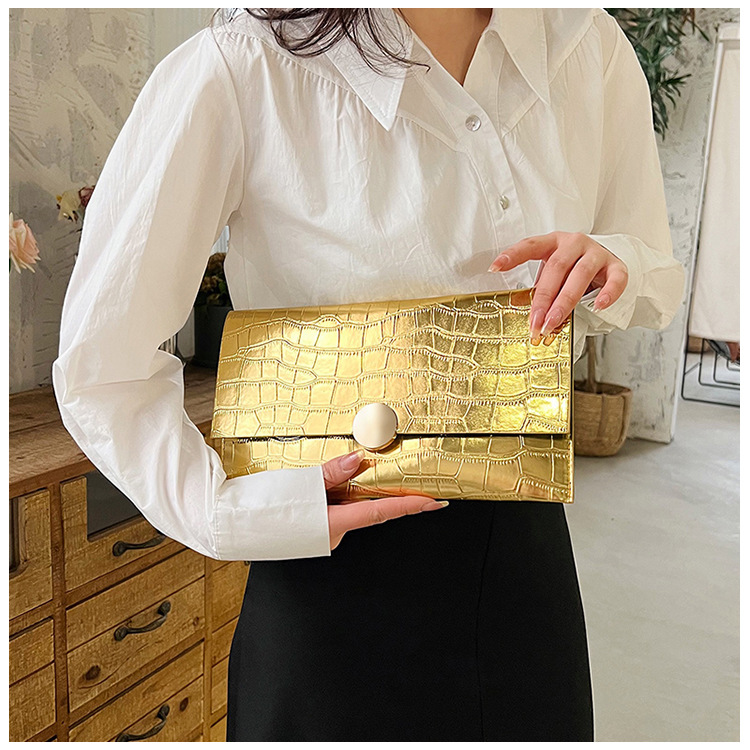 Gold Silver Black Pu Leather Solid Color Square Evening Bags display picture 1