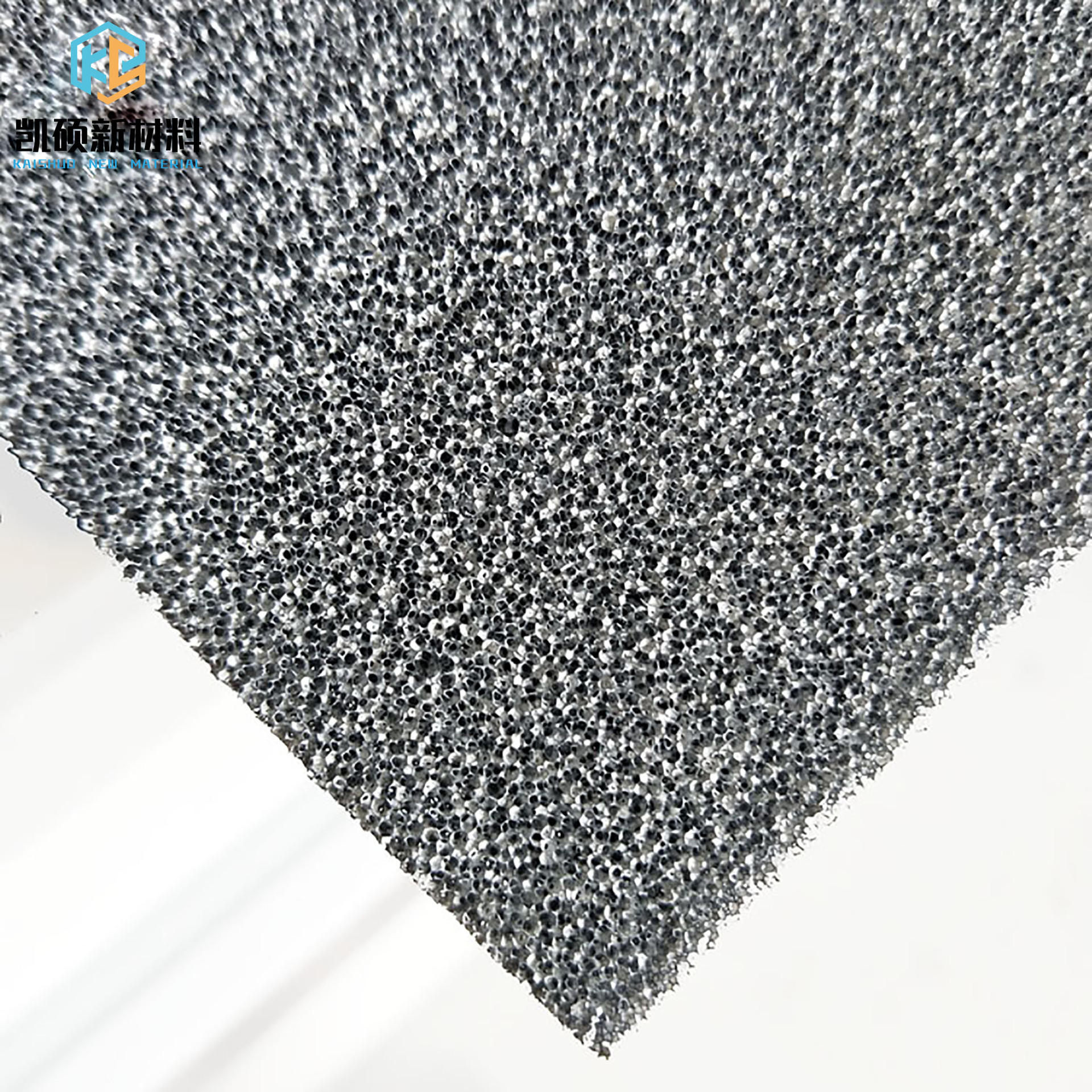 BEBA9905E5C8B55538E2A1D227F88E