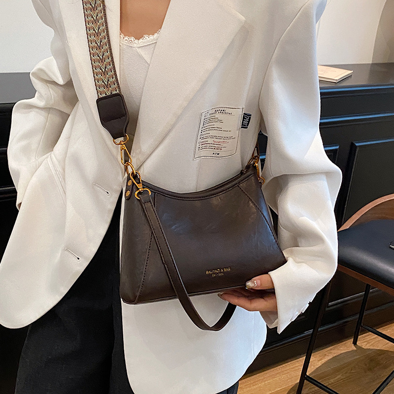 Luxury Oil Wax Leather Retro Mini Bag For Women 2026 New Autumn/Winter Versatile Crossbody Handheld Boston Bag - Thumbnail 2