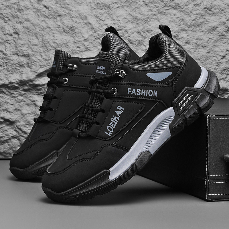 2025 primavera nuevo tipo de zapatos deportivos casuales para hombres estilo coreano versátil al aire libre zapatos de montaña zapatos de trabajo antideslizantes resistentes al desgaste