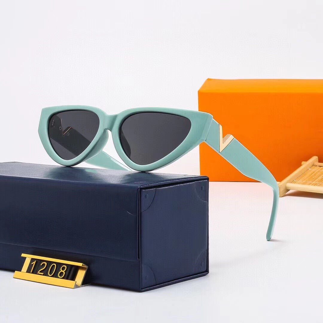 2024 New Fashion Small Frame Street Shoot Occhiali da sole sottili da donna Occhiali da guida Trend_voghion.com