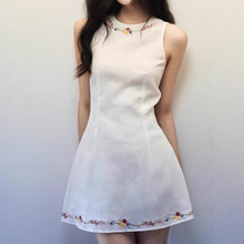 ��ɫ����̽������B��ȹŮ2025SS�����ڼ��OӋ�������o���ȹ