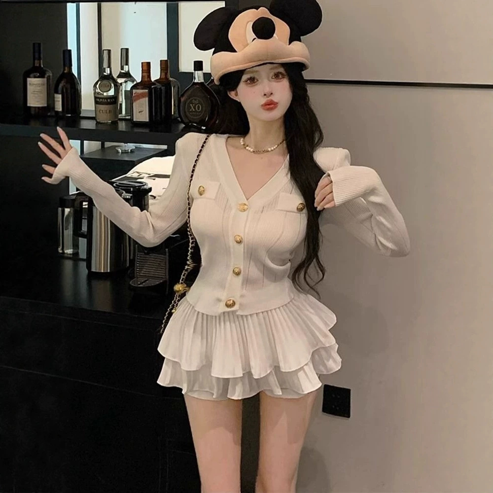小香风白色纯欲显瘦辣妹套装女春秋长袖针织衫上衣半身裙子两件套