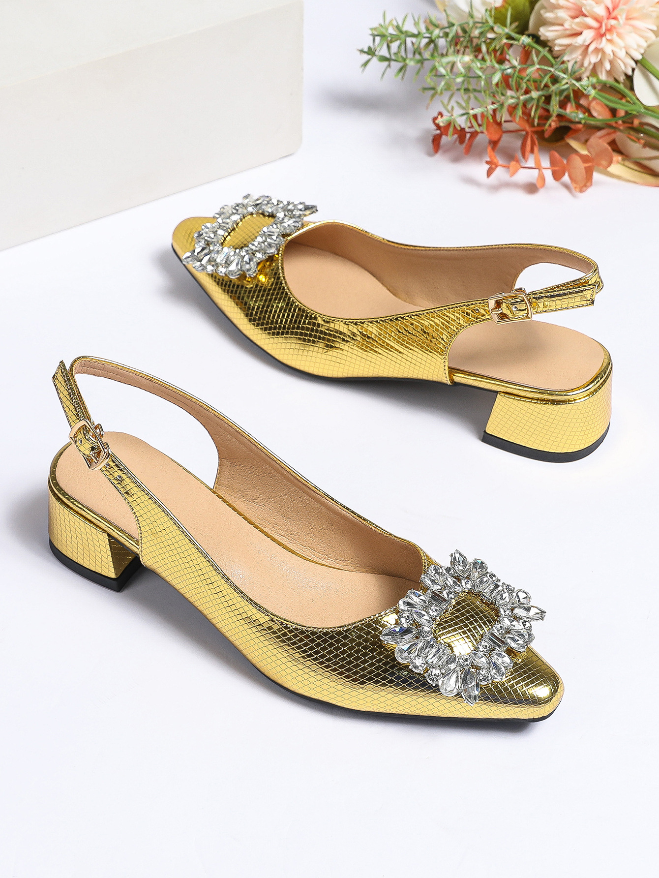 Women's Casual Elegant Solid Color Rhinestone Point Toe High Heel Sandals display picture 18