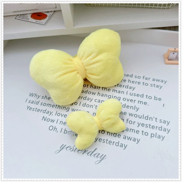Soft bow yellow