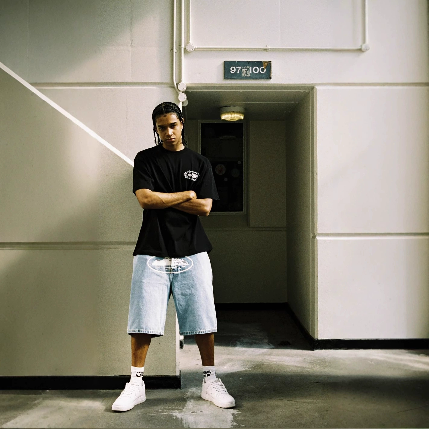 Corteiz американский хип-хоп Алькатрас с вышитым принтом джинсовые шорты мужские приливные марки свободные пятиборочные брюки