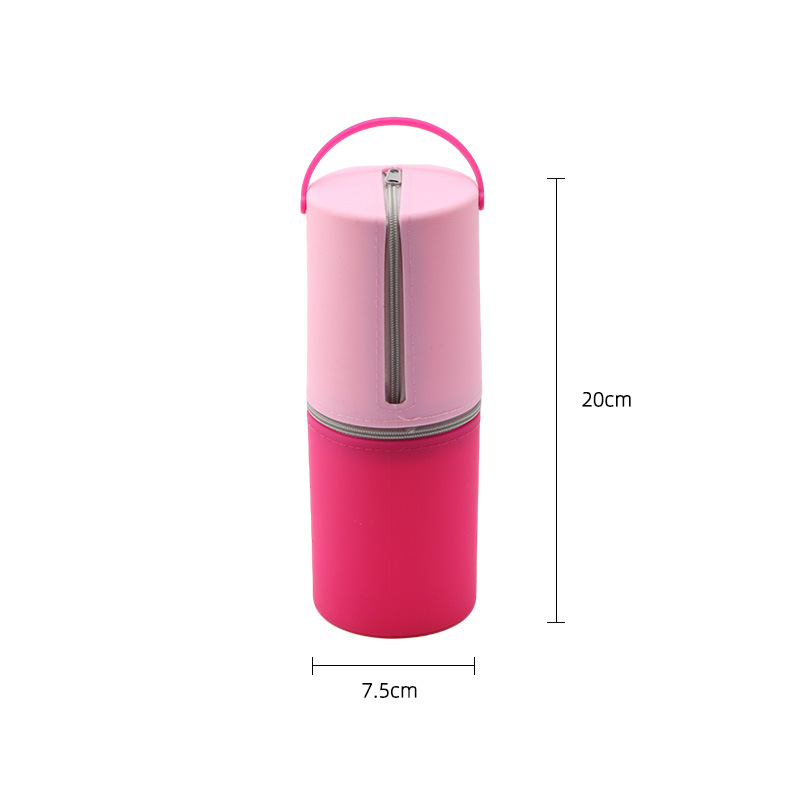 Modelo rosa de dos colores con manita