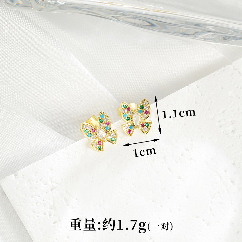 Nuevos productos collares de oro de arena de Vietnam micro-colourado mariposa pendientes de mariposa para mujeres lujosas no se desvanecen joyerías transfronterizas al por mayor
