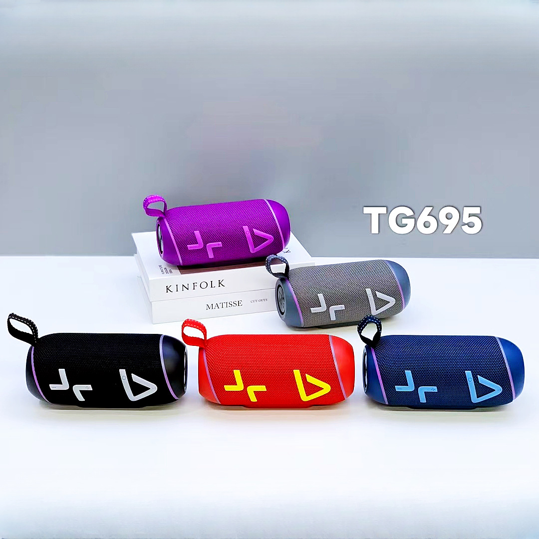 Transfronterizo portátil TG695 altavoz Bluetooth tarjeta de regalo de gran volumen TWS pareja de movimiento dinámico subwoofer