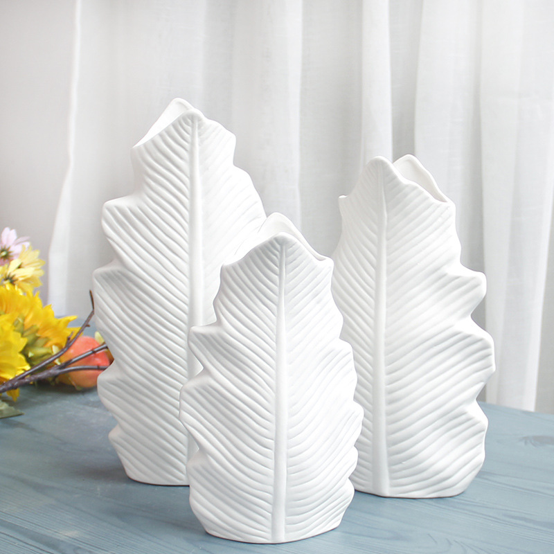 跨境新品陶瓷花瓶创意叶子北欧风格桌面花器家居样板房设计工艺品