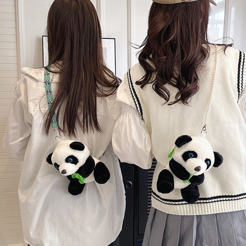 New Cute Giant Panda Doll Bag Plush Toy Crossbody Bag Women's Shoulder Ins Internet Celebrity Cartoon Bag Wholesale