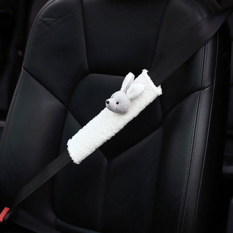 自動車シートベルトの肩掛けカバーアニメ子羊のベルベット車用シートベルト保護カバーかわいい自動車内装用品|undefined