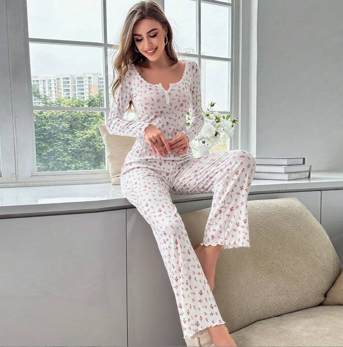 ChicShe Cross-Border European And American Long-Sleeve Collared Pajamas Small Floral Print Pea Vegetable Rolled Hem Long_voghion.com