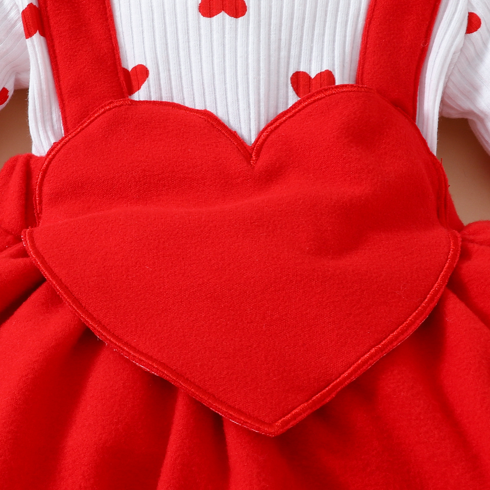 213g Weight Romper Children's Clothing Type Cotton Fabric Type Bodysuits Tops Type Baby(0-2Years) Age Group Regular Fit Fit Type Valentine'S Day Festival Heart Shape Pattern Spring, Autumn Season Girl'S Gender Cute Style Valentine'S Day Cute Heart Shape Cotton Baby Rompers 6