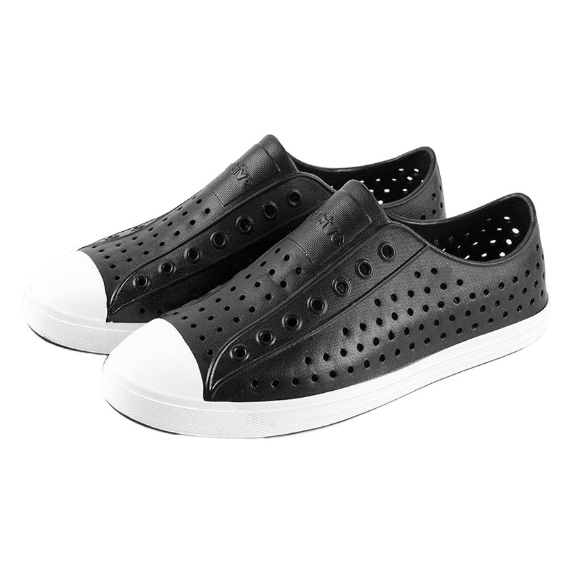Zapatos con agujeros de verano LUCHI hombres y mujeres coreanos ropa exterior casual transpirable antideslizante vadeo sandalias de suela blanda Baotou