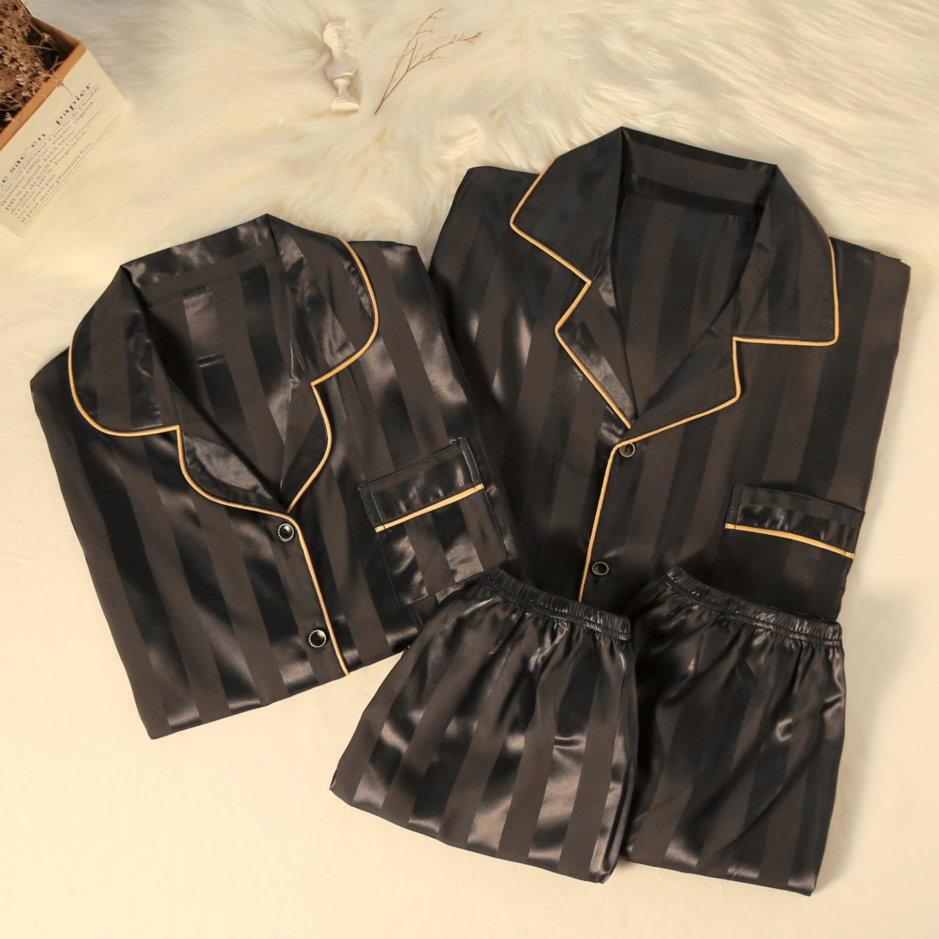 Pijamas de Pareja al por Mayor para Mujer, Estilo Internet Celebrity, Verano, Seda Helada, Manga Corta, Talla Grande para Hombre, Nuevo Modelo 2025, Imitación de Seda, Ropa de Estar en Casa