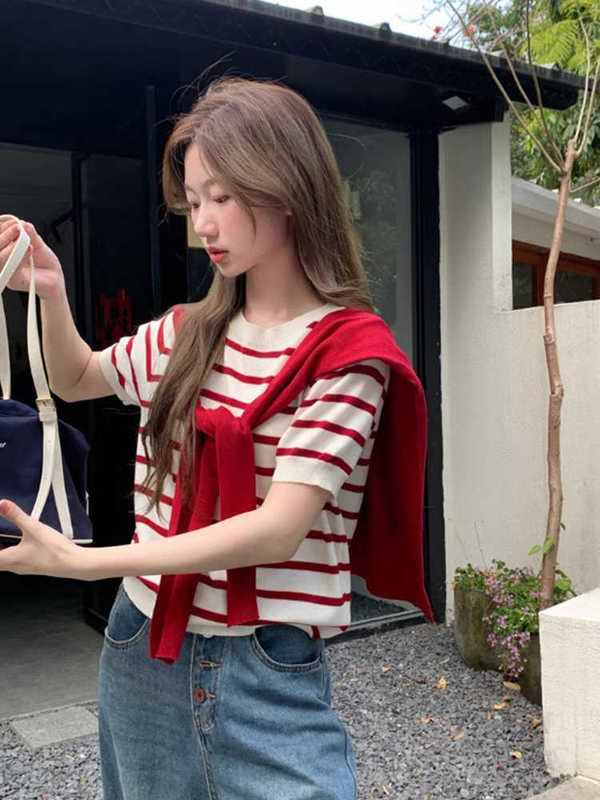 Red and White Striped Shawl T-Shirt Women's Short-Sleeved Two-Piece Suit Korean Style Summer 2026 New Loose Knitted Sweater Top Red and White Striped Shawl T-Shirt Women's Short-Sleeved Two-Piece Suit Korean Style Summer 2026 New Loose Knitted Sweater Top