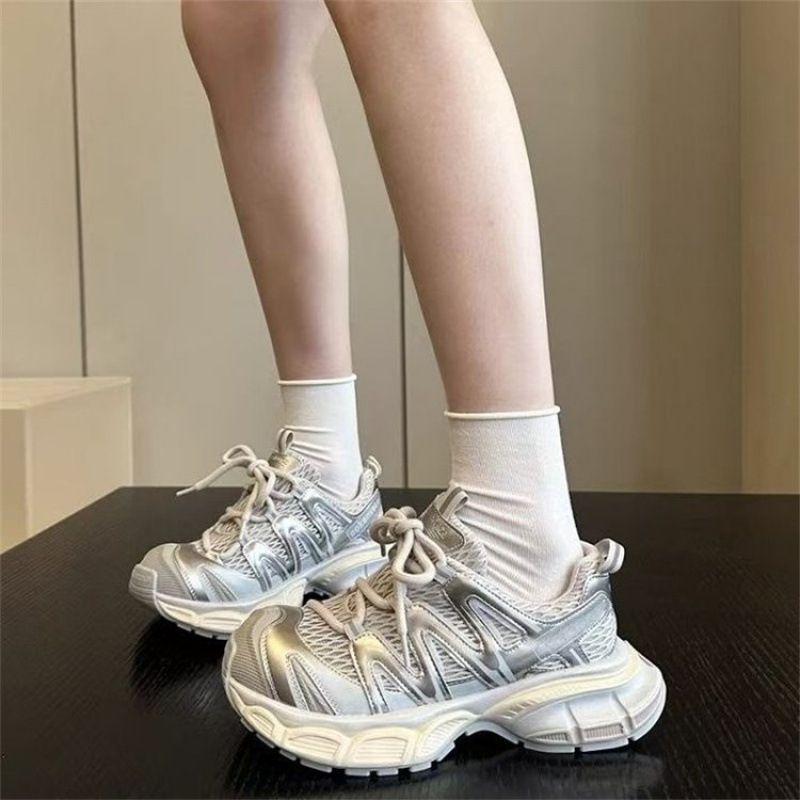 Capibara zapatos de sol grueso para padres y mujeres 2026 verano nuevo estilo de malla transpirable ligera zapatos deportivos de correr