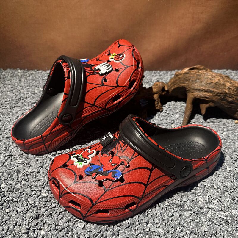 Cross-Border Celebrity Clogs with Smiley Faces, Black, Comfortable, Stylish, Versatile, Unisex, Trendy, Height-Increasing, 2026 Men's Model