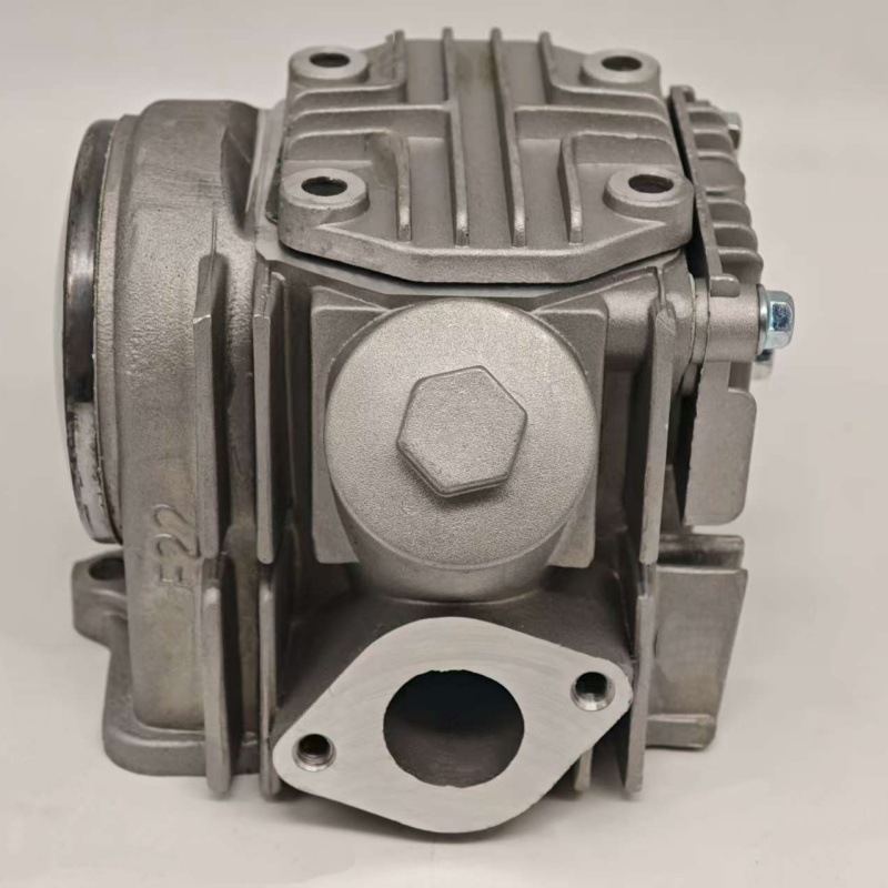 JH70 Motorcycle Cylinder Head C70 CT70 70cc Horizontal Engine Cylinder Head Motorcycle Engine Parts