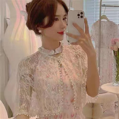 2025夏の優雅な外装年会の結婚式のマントのカーディガンの中国風レースの薄いタイプのチャイナドレスのマントのマントのコート