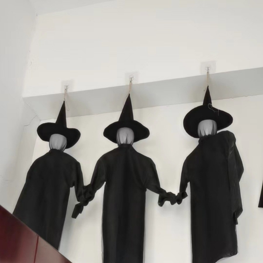 Nuevo estilo transfronterizo de Amazon, colorido y luminoso, tres brujas de la mano, atmósfera de fantasma individual, decoración de escena, accesorios