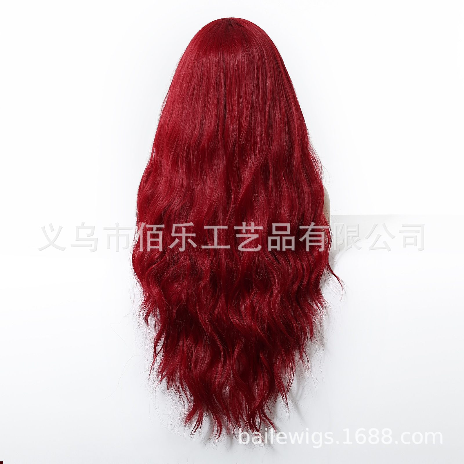 Peluca completa color rojo vino con cabello sintético largo y rizado y flequillo para cosplay. image 5